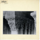 Angers : Détails des arcades romanes