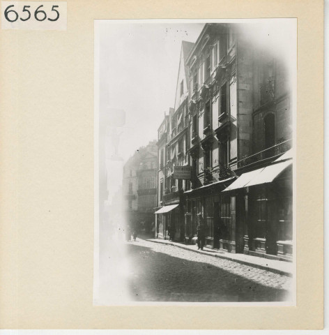 Angers : Rue des Poëliers