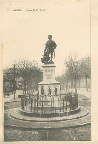 49. Angers. Statue du Roi René
