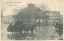 7. Angers inondé (Décembre 1910). La plus grande crue depuis 1711. La Place du Cirque