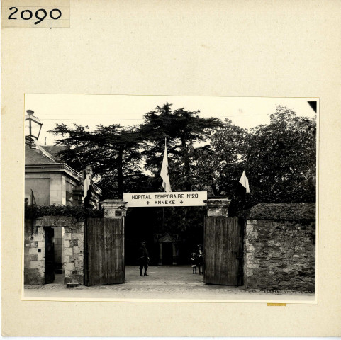 Angers : Esvière (Vieil Angers)