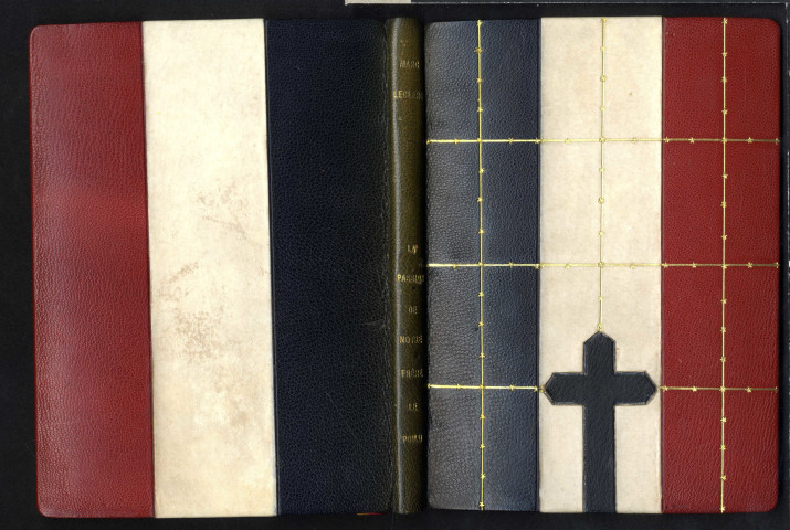 La Passion de Notre frère le poilu et quelques autres poèmes, avec de nombreuses illustrations de l'auteur et un frontispice de Camille Boiry