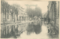 Angers. Inondations 1910. Place Grégoire-Bordillon