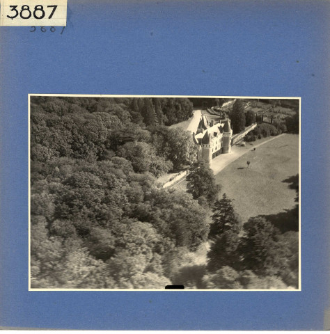 Luché-Pringé : Château de Gallerande, vue aérienne