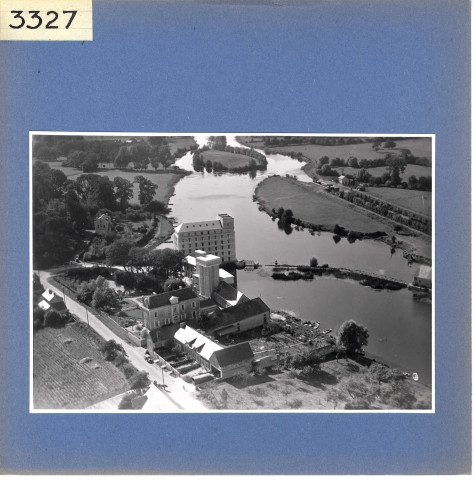 Morannes : Grands moulins (vue aérienne)