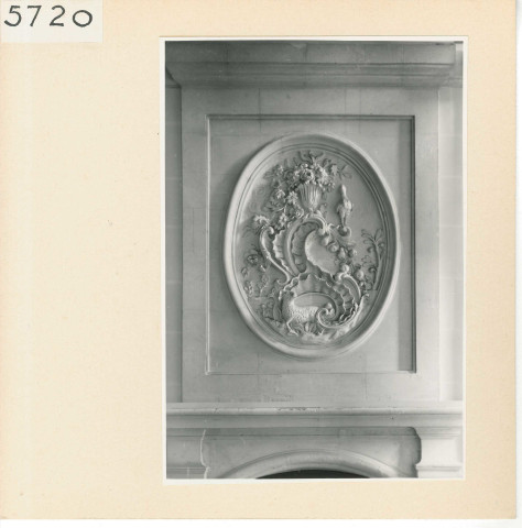 Angers : Salon du lavabo, détail