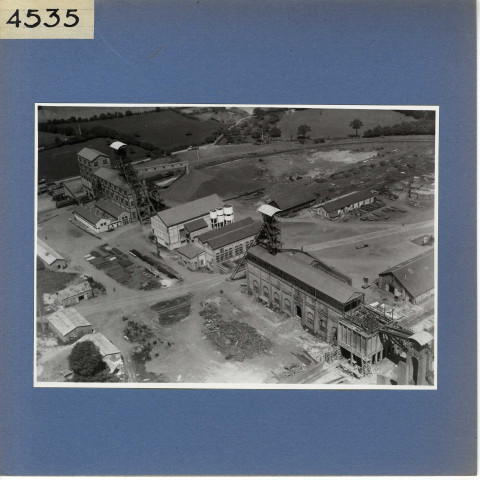 Segré : Mine de fer (vue aérienne)