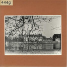 Chambellay : Château du Bois-Montboucher, lac et cygnes