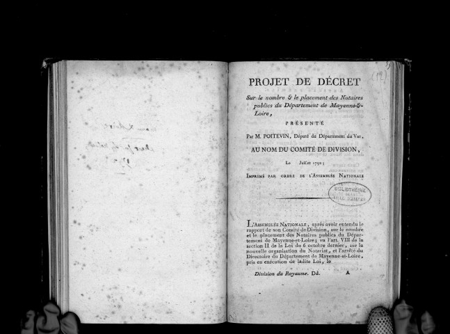 Projet de décret sur le nombre et le placement des notaires publics du département de Mayenne-et-Loire, présenté par M. Poitevin, député du Var, le... juillet 1792
