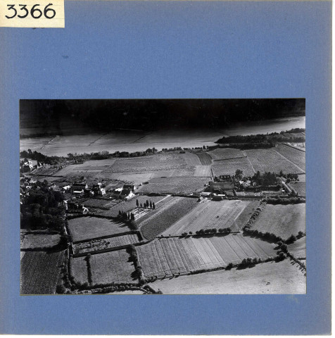 Savennières : Château de Chamboureau-Epiré (vue aérienne)