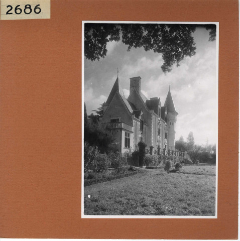 Chavagnes-les-Eaux : Château du Vau