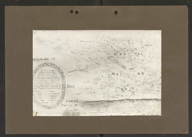 [Photographies de monuments d'] Angers