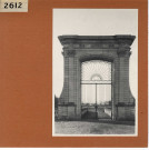 Saint-Georges-sur-Loire : Château de Serrant (extérieur)