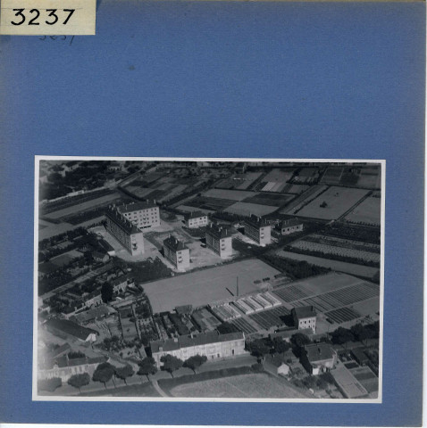 Angers : Cité Létanduère, vue aérienne