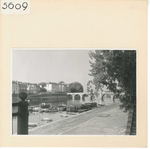 Angers : Pont du Centre
