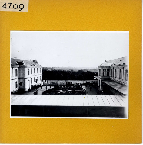 Sainte-Gemmes-sur-Loire : Hopital psychiatrique