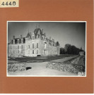 Chambellay : Château du Bois-Montboucher, extérieur et douves