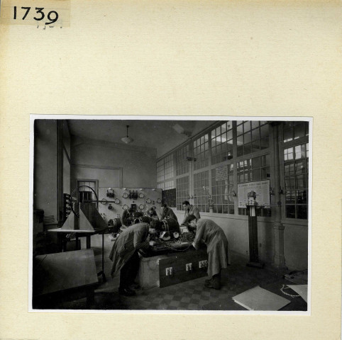 Angers : Ecole des arts et métiers (ateliers)