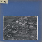 Les Ponts-de-Cé : Eglise Saint-Aubin, vue aérienne