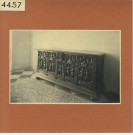 Chambellay : Château du Bois-Montboucher, bahut sculpté