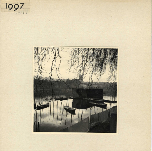 Angers : Quai Ligny (bateaux-lavoirs)