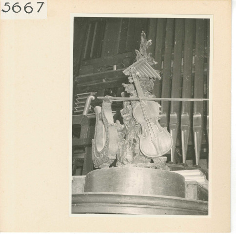 Angers : Orgue, détails (Cathédrale)