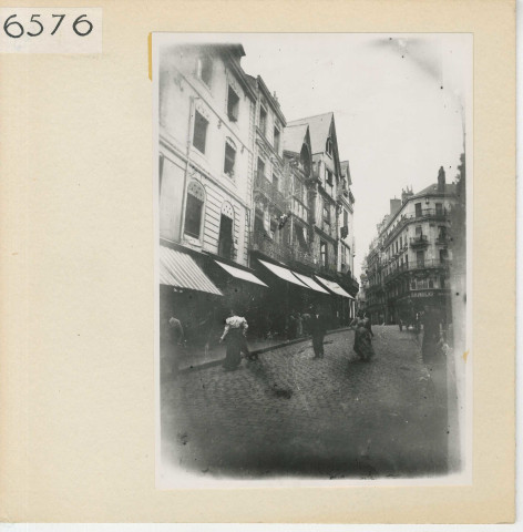 Angers : Rue de l'Aiguillerie