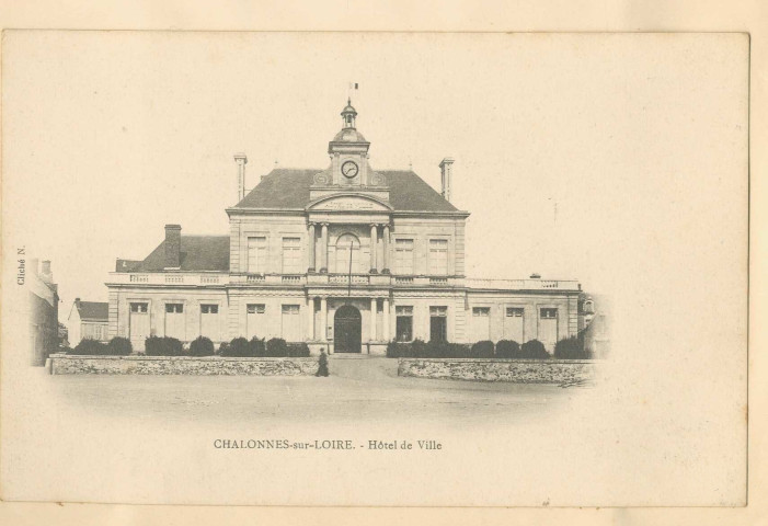 Chalonnes-sur-Loire. Hôtel de ville