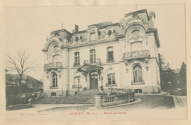Cholet (M-et-L). Hôtel Patriculier