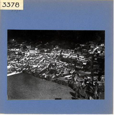 Savennières : Château des Vaux (vue aérienne)