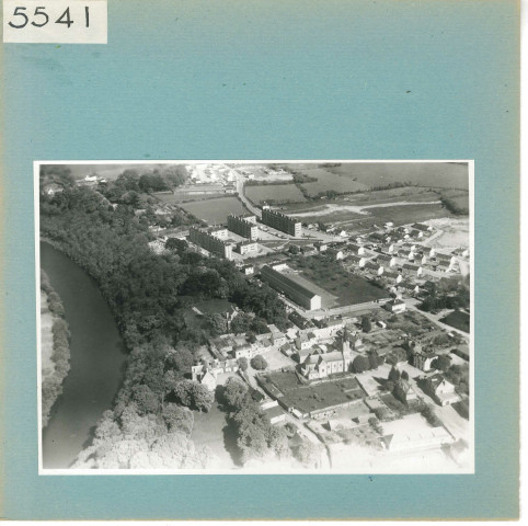 Montreuil-Belfroy (Montreuil-Juigné) : Vue aérienne