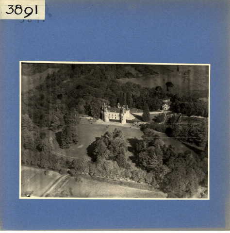 Luché-Pringé : Château de Gallerande, vue aérienne