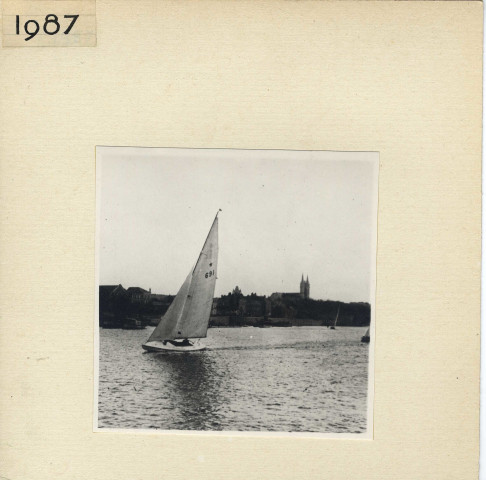 Angers : Régates (vue d'ensemble)