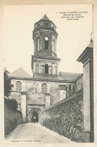 7. Saint-Florent-le-Vieil (Maine-et-Loire). Clocher de l'église (côté Sud)