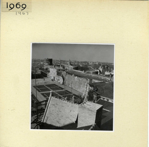 Angers : Cour intérieure