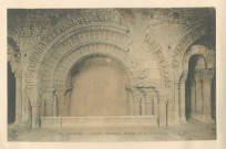 31. Angers. Arcade centrale. Cloître de la Préfecture