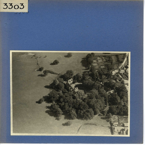 Plessis-Macé : Château du Plessis-Macé (vue aérienne)