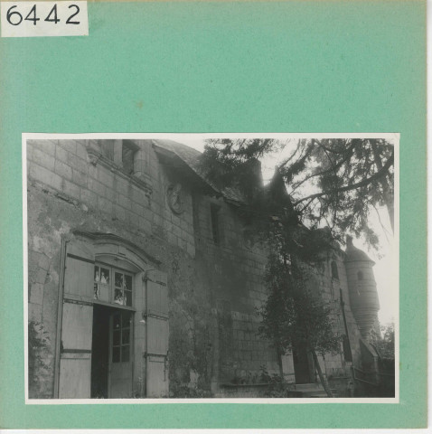 Saint-Rémy-la-Varenne : Le prieuré