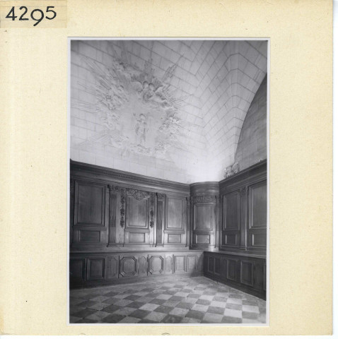 Angers : Chapelle (Préfecture)