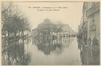 33. Angers. Inondation du 1er mars 1910. Le Cirque et le Quai national