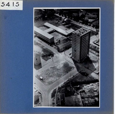 Angers : Belle-Beille, Tour Violet (vue aérienne)