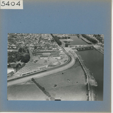 Angers : Construction du pont de la Basse Chaîne, vue aérienne
