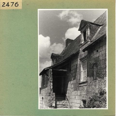 Anjou : Bords de Loire, maison angevine