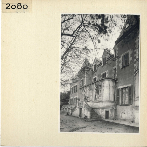 Angers : Esvière (Vieil Angers)