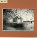 Chambellay : Château du Bois-Montboucher, extérieur et douves