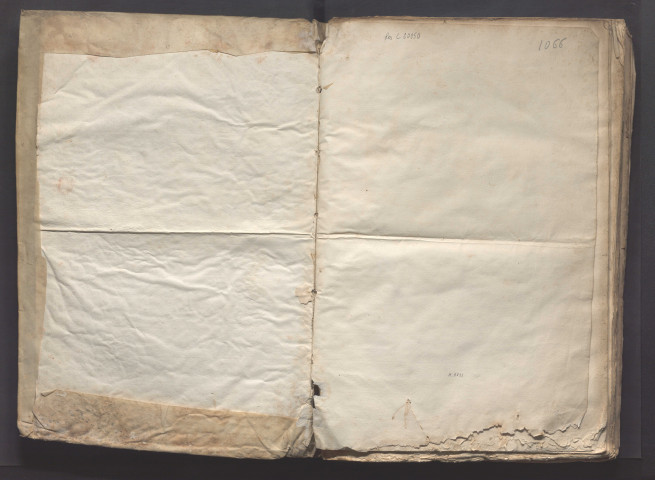 [Recueil de privilèges, sentences et affiches angevines]