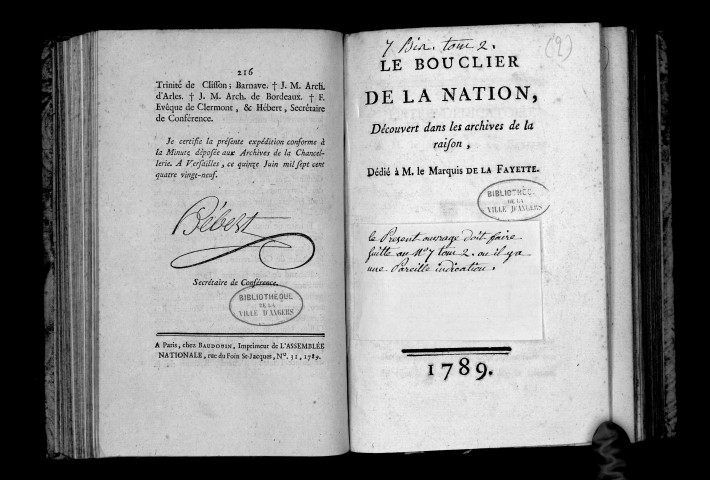 Le bouclier de la nation découvert dans les archives de la Raison