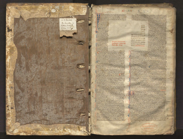 Jean le Moine. « In Dei nomine, amen. Secundum Philosophum scire est... Explicit apparatus sexti libri Decretalium, a domino Johanne Monacho compositus. Deo gratias. Herveus de Doulas scripsit »
