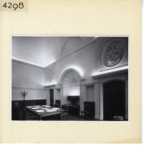 Angers : Salon du lavabo (Préfecture)