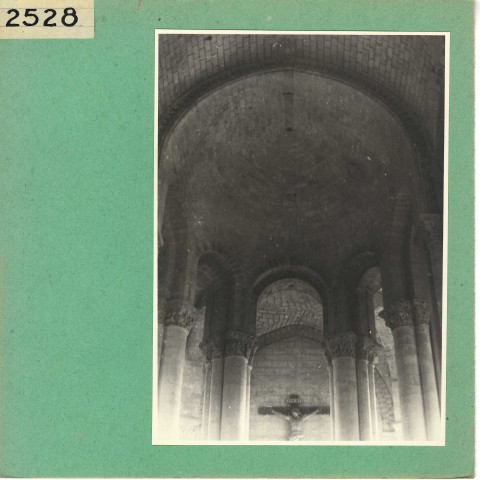 Cunault : Voûtes et chapiteaux